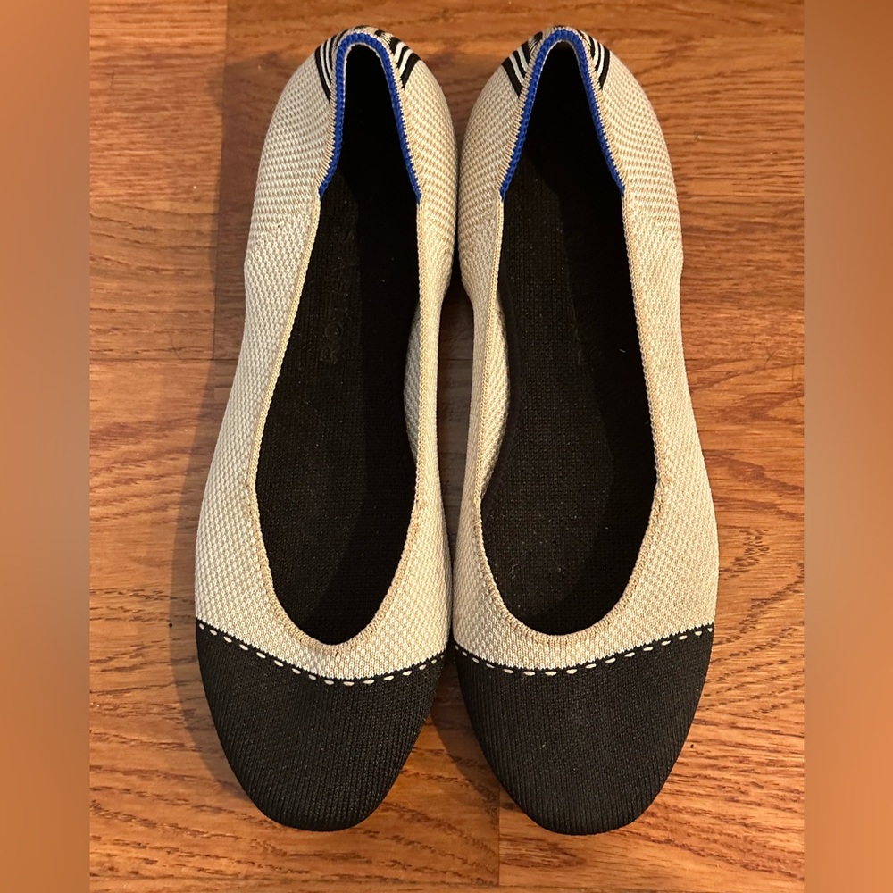 Black and Tan size 8.5 Rothy’s